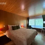 Pensjonat Moleiro Da Costa Ma 4*