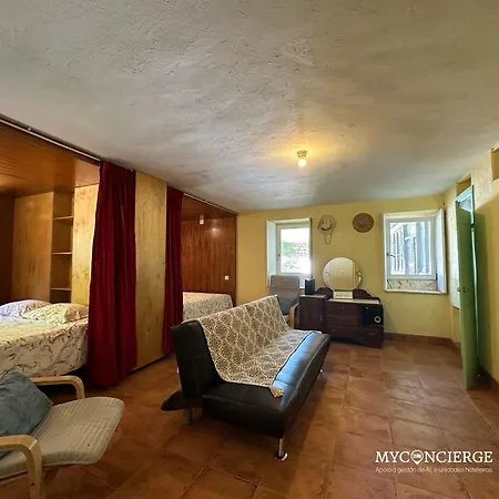 Moleiro Da Costa Ma Guest house