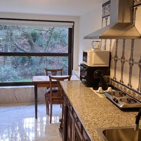 Moleiro Da Costa Ma 4*