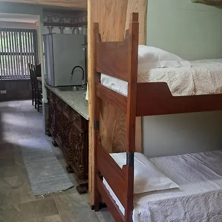 Moleiro Da Costa Ma Guest house